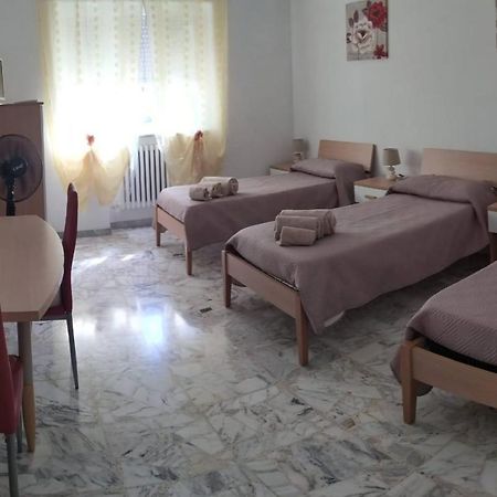 Bed & Breakfast Dei Lecci มาร์ตินาฟรังกา ภายนอก รูปภาพ